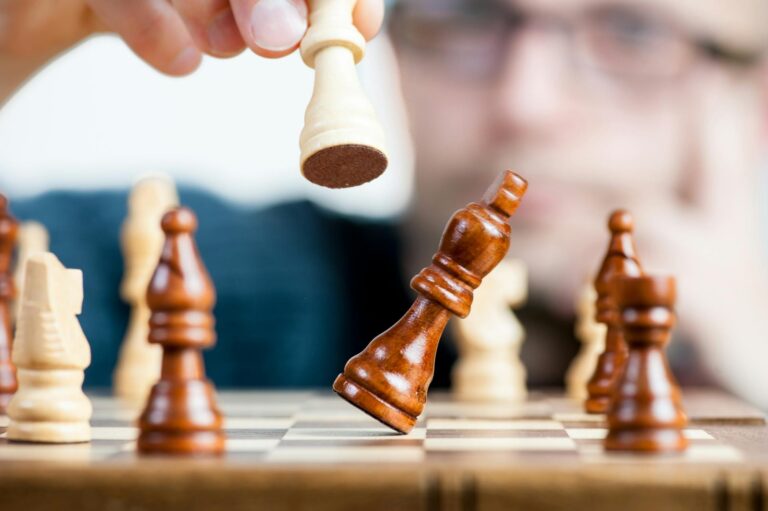Definiendo la estrategia de producto y precio conociendo a tu cliente y a tu competencia