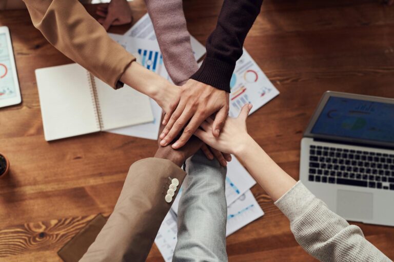 Potencia tu Startup: Cómo Construir un Equipo de Ventas de Alto Rendimiento